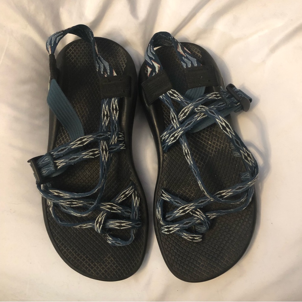 Women’s Chacos ZX2 Blue Geometric Straps WIDE